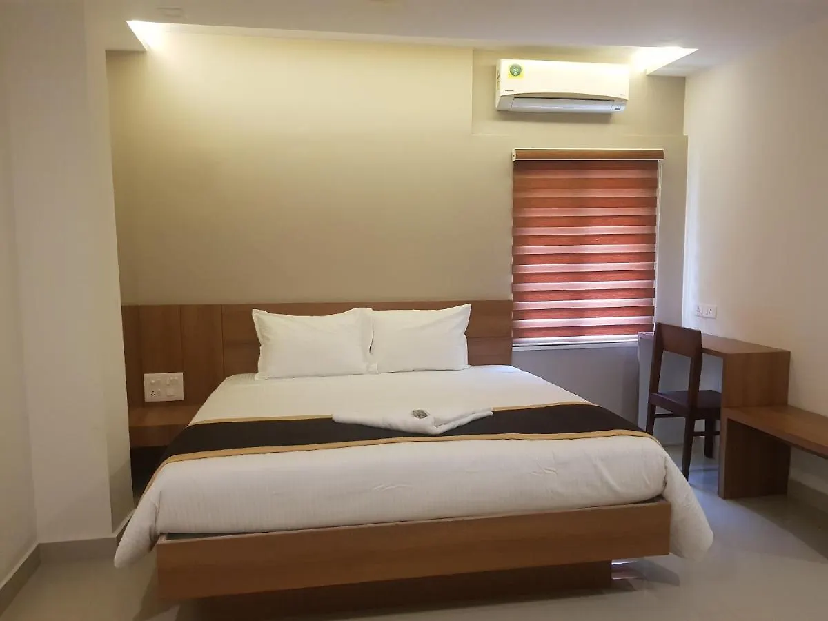 The Golden Suites Kochi Indien